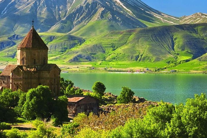 هتل های وان