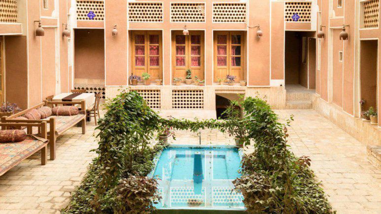 هتل اقامتگاه سنتی علی بابا
